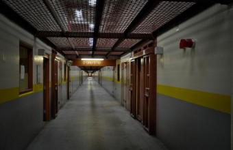 Dritter palästinensischer Hungerstreiker in ein israelisches Gefängniskrankenhaus gebracht