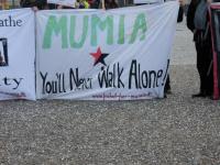 Mumia trotz Lebensgefahr zurück im Knast