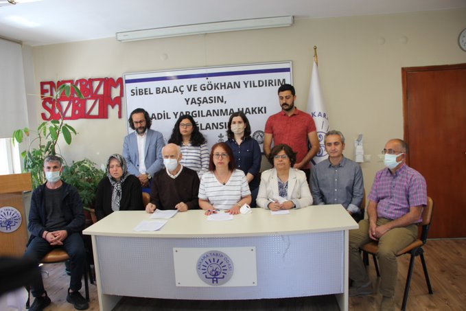 Pressekonferenz der Ärztekammer  Ankaras  zum Todesfasten der politischen Gefangenen Sibel Balaç und Gökhan Yıldırim